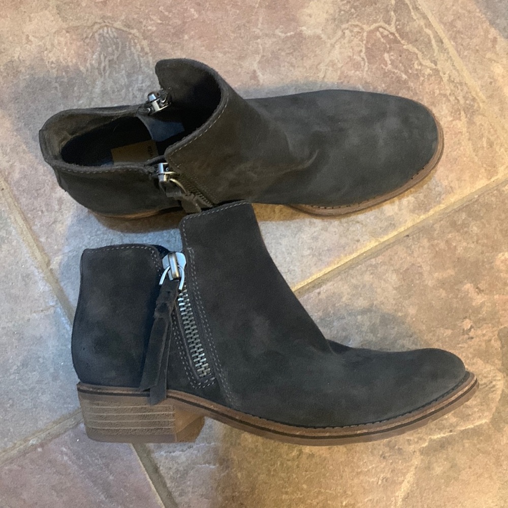 Dolce Vita grey booties